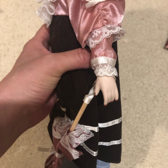 Porcelain Dolls, Dolls - Picture 9 of 12